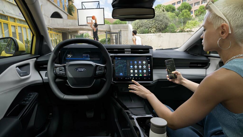 ford-puma-gen-e-cockpit